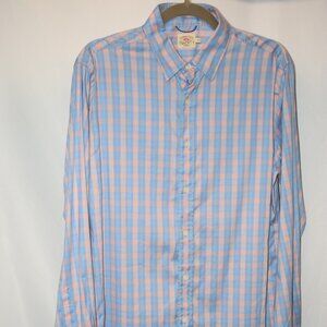 Faherty checkered long sleeve button down shirt